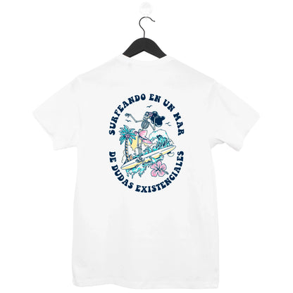 Camiseta Blanca - Surfeando en un mar de dudas