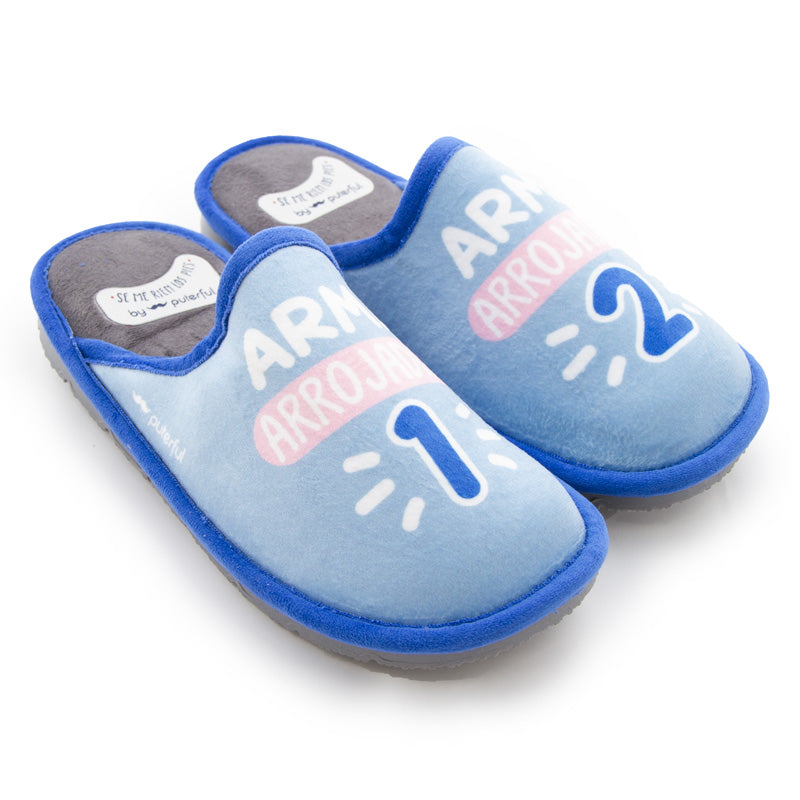 Zapatillas de casa - Arma arrojadiza 1 y 2