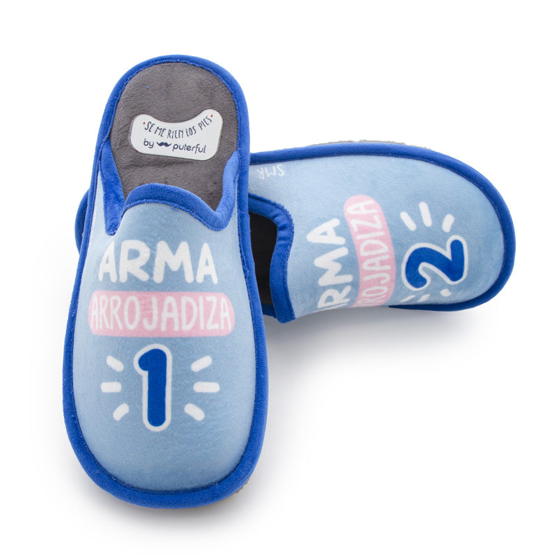 Zapatillas de casa - Arma arrojadiza 1 y 2